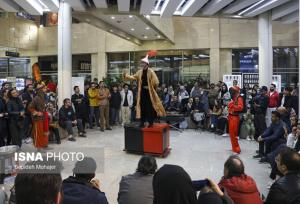 یک کارگردان: تئاتر خیابانی باید به میان مردم برود