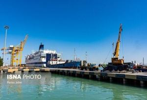 رشد عملیات تخلیه و بارگیری، صادرات و ترانزیت کالا در مجتمع بندری انزلی