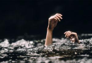 مفقود شدن ۵ نفر در سیلاب ایذه و باغملک/ پیدا شدن یکی از مفقودشدگان