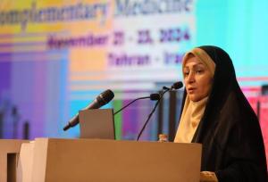 لزوم ورود علمی به حوزه طب‌ سنتی