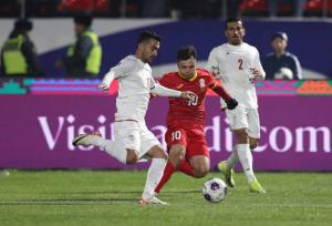 درخشان: ایران از امارات برتر است اما مراقب باشیم غافلگیر نشویم