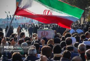 پیکر شهید دانشمند هسته‌ای در یزد تشییع می‌شود