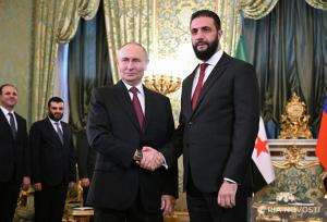 دیدار جولانی با پوتین در کرملین خبرساز شد