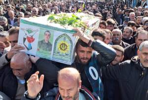 تشییع شهید حافظ امنیت در شهرکرد