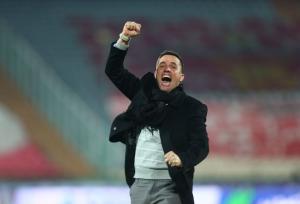 اوسمار به خاطر «دلار» از پرسپولیس رفت و برگشت!