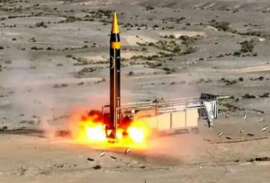 دستیابی ایران به موشک رستاخیز با کلاهک ۸ تنی