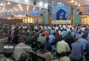 امام جمعه بوشهر: کشورهای غربی تاریخ خود در خلیج فارس را مطالعه کنند