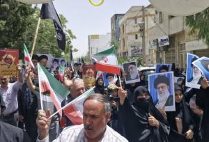 ایلامی‌ها در جمعه «خشم و نصر» کفن پوش به میدان آمدند