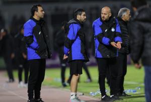 خسرو حیدری جام قهرمانی را از حالا به پرسپولیس داد!