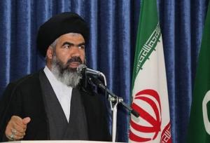 امام جمعه گلستان: تقوا، خدا را در دل بزرگ و دنیا را کوچک می‌کند