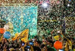 بزرگترین جشن تولد مشهدی ها برای امام غریب