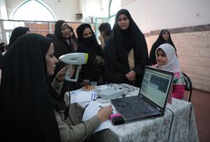 ۸۷۰ نفر از خدمات درمانی و دارویی رایگان در قم بهره‌مند شدند