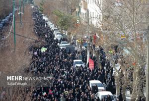 راهپیمایی مردم همدان علیه اغتشاشگران پس از نماز جمعه