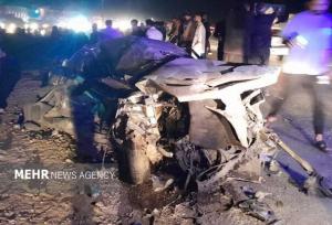 تصادف زنجیره‌ای ۱۲ خودرو در محور شوش ـ اهواز؛ ۱۴ مصدوم و ۲ فوتی