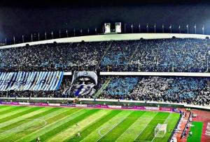 بیانیه باشگاه استقلال در واکنش به اقدام هواداران و باشگاه پرسپولیس