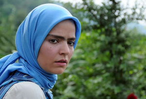 گلرخ سریال از یاد رفته در جشن تولد ۴۴سالگی‌اش