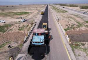 ۱۸۴ کیلومتر لکه‌گیری و روکش راه‌های بوشهر در دست اجراست