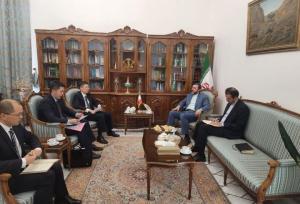 دیدار و گفتگوی سفیر جمهوری خلق چین با غریب‌آبادی