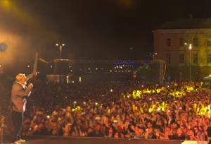 آقای ابی را چند دابسمش غافلگیرکننده نجات داده است