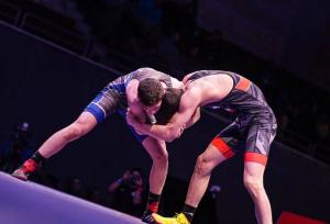 کشتی‌گیران شاخص را جذب کردیم/ کشتی حق بزرگی بر گردن ورزش دارد