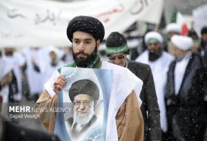 علیزاده: تهدید ولی امر مسلمین جهان پاسخی کوبنده دارد