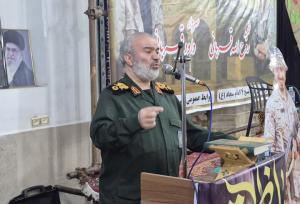 سردار فدوی: جوانان امروز از نسل دفاع مقدس آگاه‌ترند