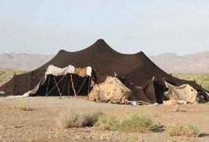 عشایر خراسان شمالی سیاه‌چادرهای درست و حسابی ندارند