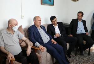 رئیس فدراسیون فوتبال از پیشکسوت تیم های ملوان و چوکا عیادت کرد