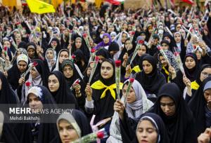 مراسم جشن «دخترم افتخار ایران» در زنجان برگزار شد