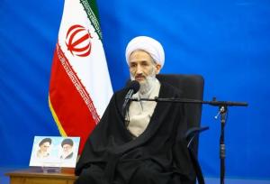 مفاخر و علمای مازندران معرفی و شناسایی شوند