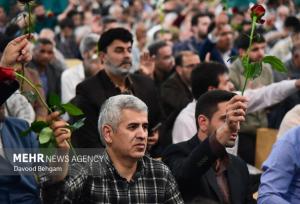 اجتماع عظیم ۶ هزار نفری فرهنگیان سراسر کشور در حرم رضوی برگزار شد