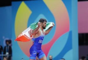 کشتی گیران ایران در ریاض طلاها را درو کردند