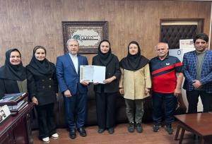 مربی تیم تنیس روی میز جوانان وهوپس دختر انتخاب شد 