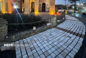 طرح سنگ‌فرش و آرام‌سازی میدان ارگ سمنان اجرا شد؛ احیای هویت شهری