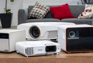 راهنمای جامع خرید و قیمت ویدئو پروژکتور در سال ۲۰۲۵