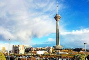 برج میلاد  ۱۴ و ۱۵ خرداد میزبان گردشگران است