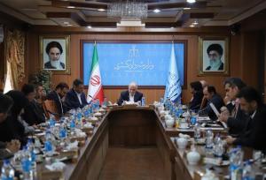 عزم جدی دولت و قوه قضاییه برای رفع موانع پیش‌روی فعالان اقتصادی