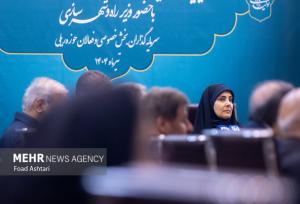 صادق: تحریم‌ها و کمبود منابع مانع اجرای کامل تعهدات ریلی است