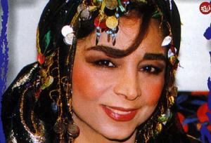 تصویری از «سیما بینا» خواننده قبل انقلاب در ۷۲ سالگی