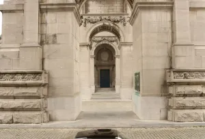 خودروی افسانه‌ای سوفیا لورن از نایاب‌ترین کلاسیک‌های جهان