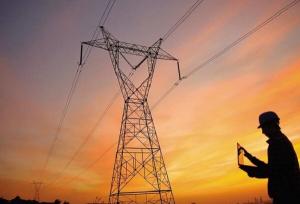 تزریق ۶۳ مگاوات برق خورشیدی به شبکه کهریزک تا دهه فجر