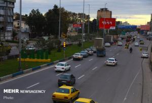 پلیس راه از ورود روزانه ۱۶۵ هزار خودرو از غرب تهران خبر داد