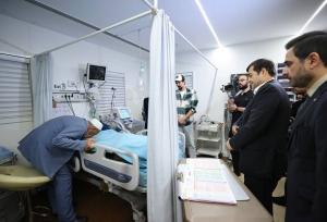 دنیامالی پس از عیادت صابر کاظمی: ناامید نیستیم؛ مردم دعا کنند