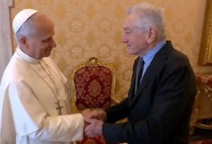 هدیه ویژه پاپ به رابرت دنیرو در کاخش