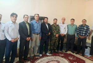 پرسنل اورژانس ایثارگران خط مقدم نجات جان مردم هستند