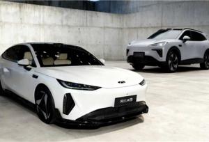 کراس‌اوور هایبرید و سدان برقی چری معرفی شدند