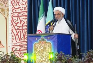 امام جمعه بندرعباس: در مکتب اسلام، زن شخصیتی برخوردار از بالاترین کرامت انسانی است