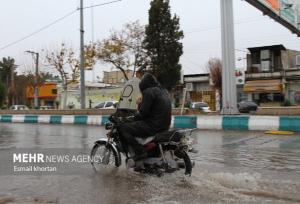 آماده‌باش کامل شهرداری گلپایگان در پی بارش‌های اخیر