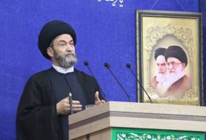 امام جمعه: راه آهن اردبیل آماده افتتاح است