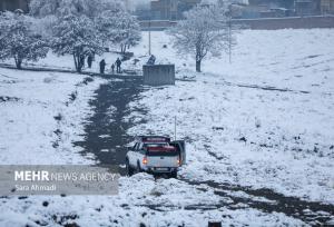رستگاری:بارش شدید برف و مه غلیظ محورهای روستایی استان یزد را مسدود کرد